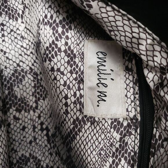 EMILIE M. Faux Leather Classic Tote Bag - Picture 8 of 8